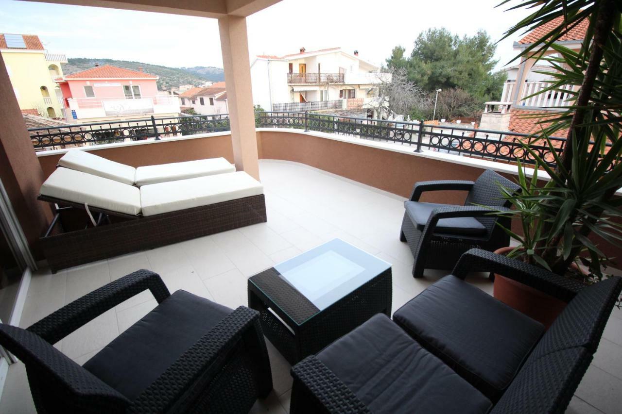 Lux Haus Villa Trogir Exterior photo
